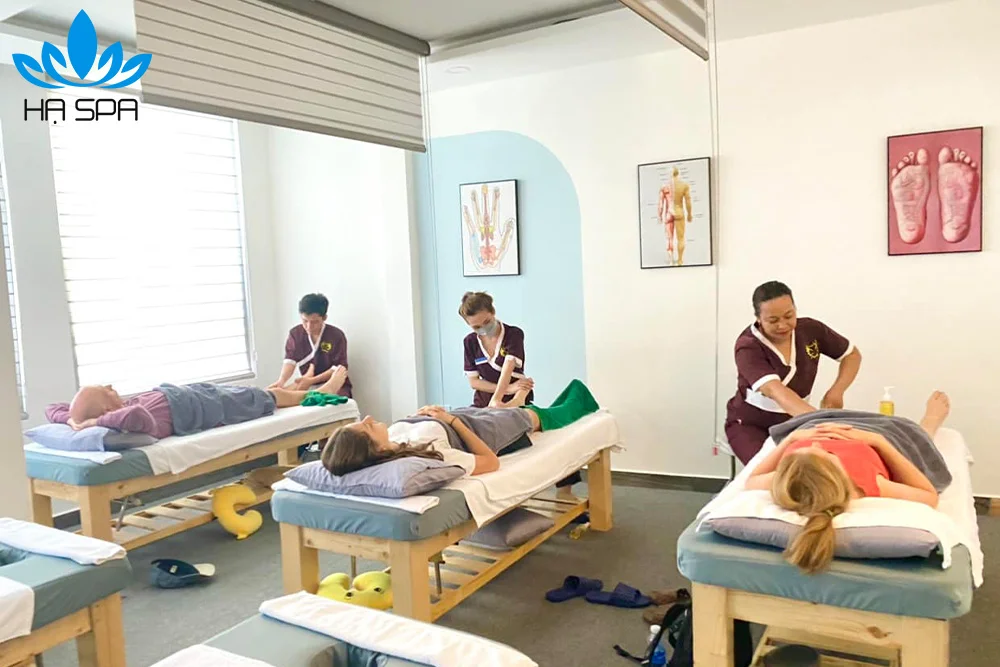 Valita Spa Long Biên