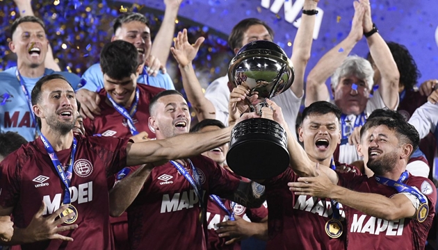 Lanus vô địch Copa Sudamericana 2025
