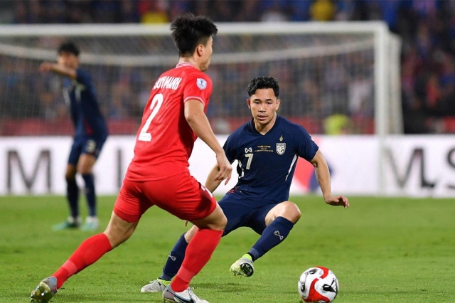 Tình huống áp dụng phép lợi thế và rút thẻ phạt nguội