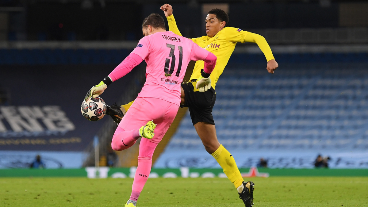 Ý nghĩa của luật lợi thế trong chiến thuật bóng đá