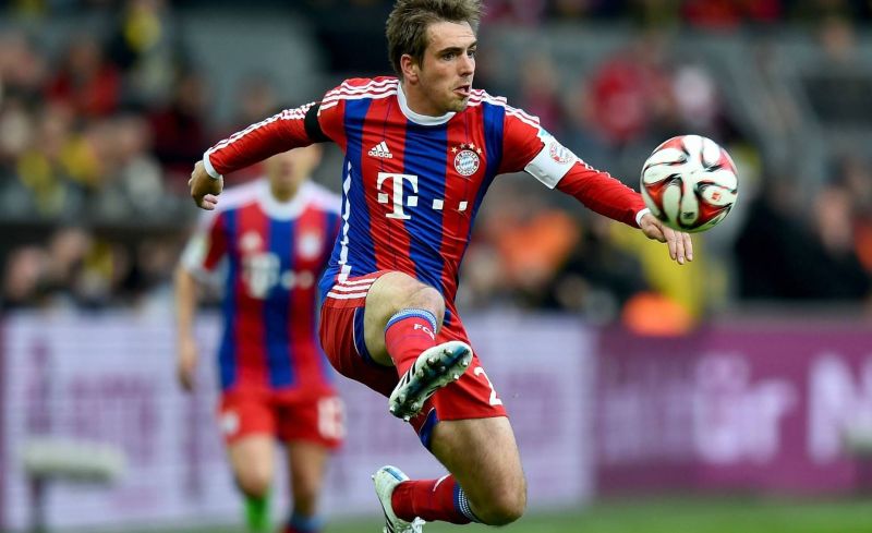 Kỹ năng phòng ngự và hỗ trợ tấn công của Philipp Lahm