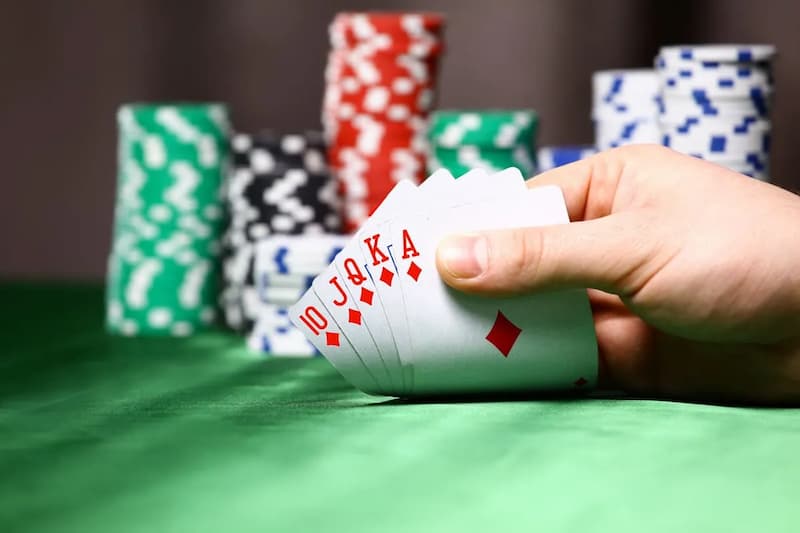Thùng phá sảnh poker là gì